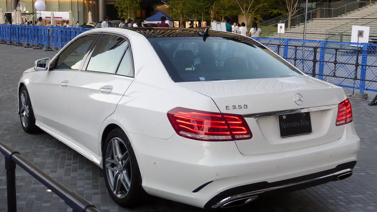 Mercedes-Benz E-Class (W212), real-life photo